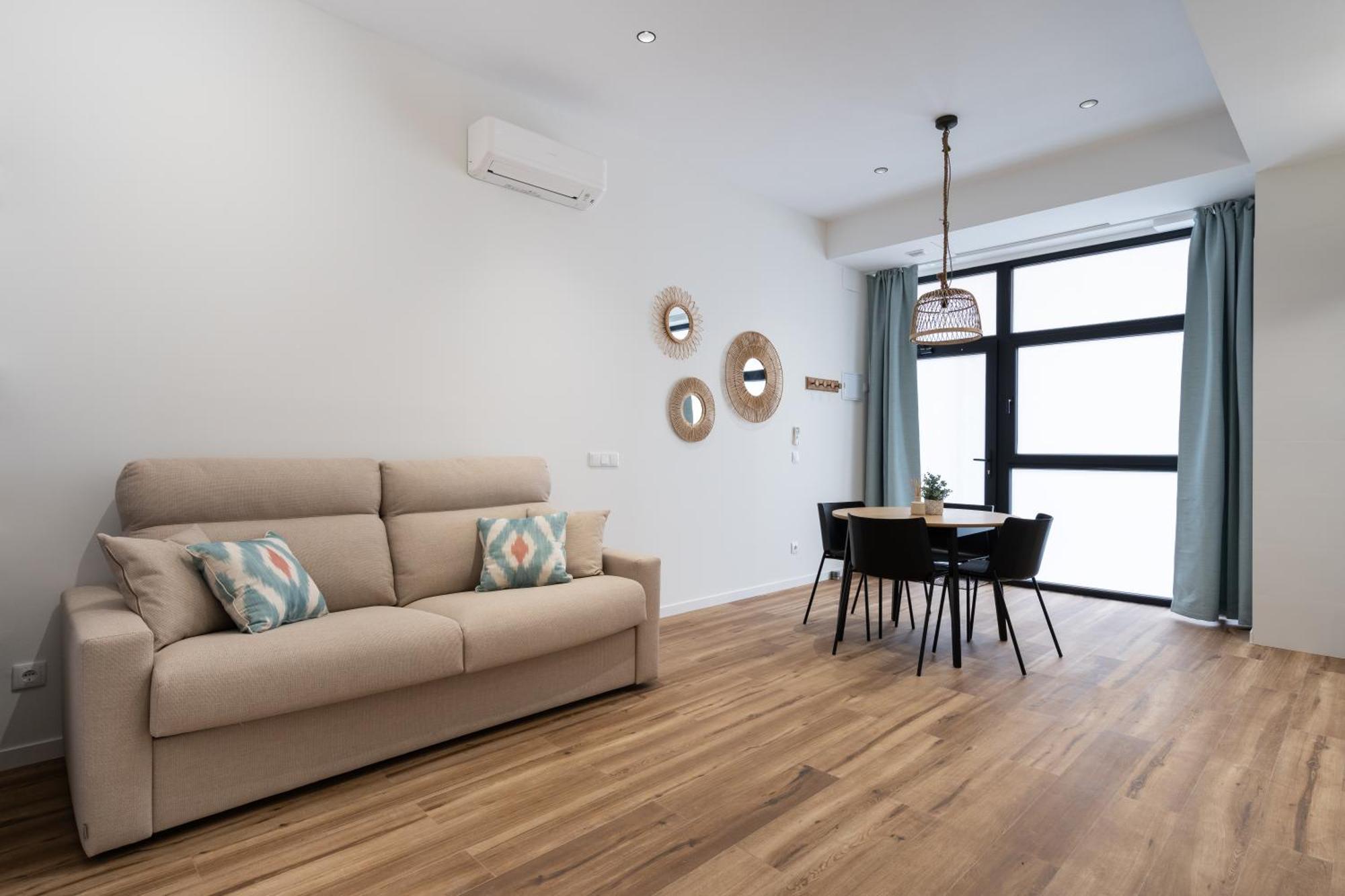 Marina Beach Apartments Valencia Bagian luar foto